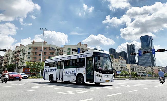 佛山公交車廣告助力雍禾植發(fā)打開本地市場(chǎng)