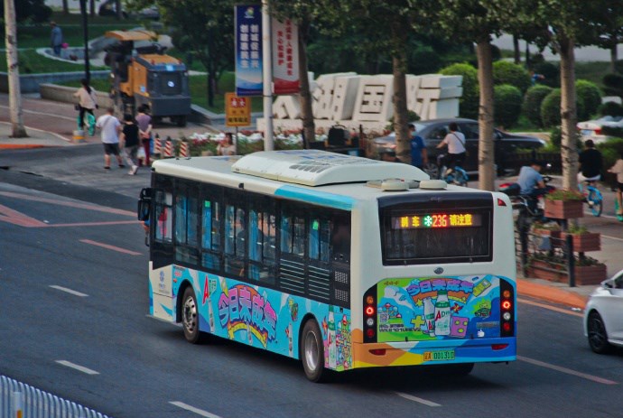 沈陽公交車巴士廣告價格收費標(biāo)準(zhǔn)，沈陽公交車身貼廣告案例優(yōu)勢